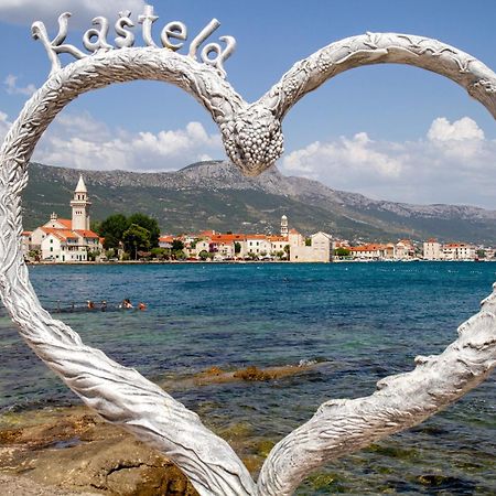 Seaside Gateway Apartment Kaštela Kültér fotó