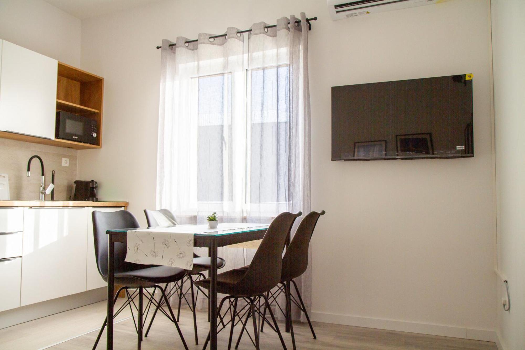 Seaside Gateway Apartment Kaštela Kültér fotó