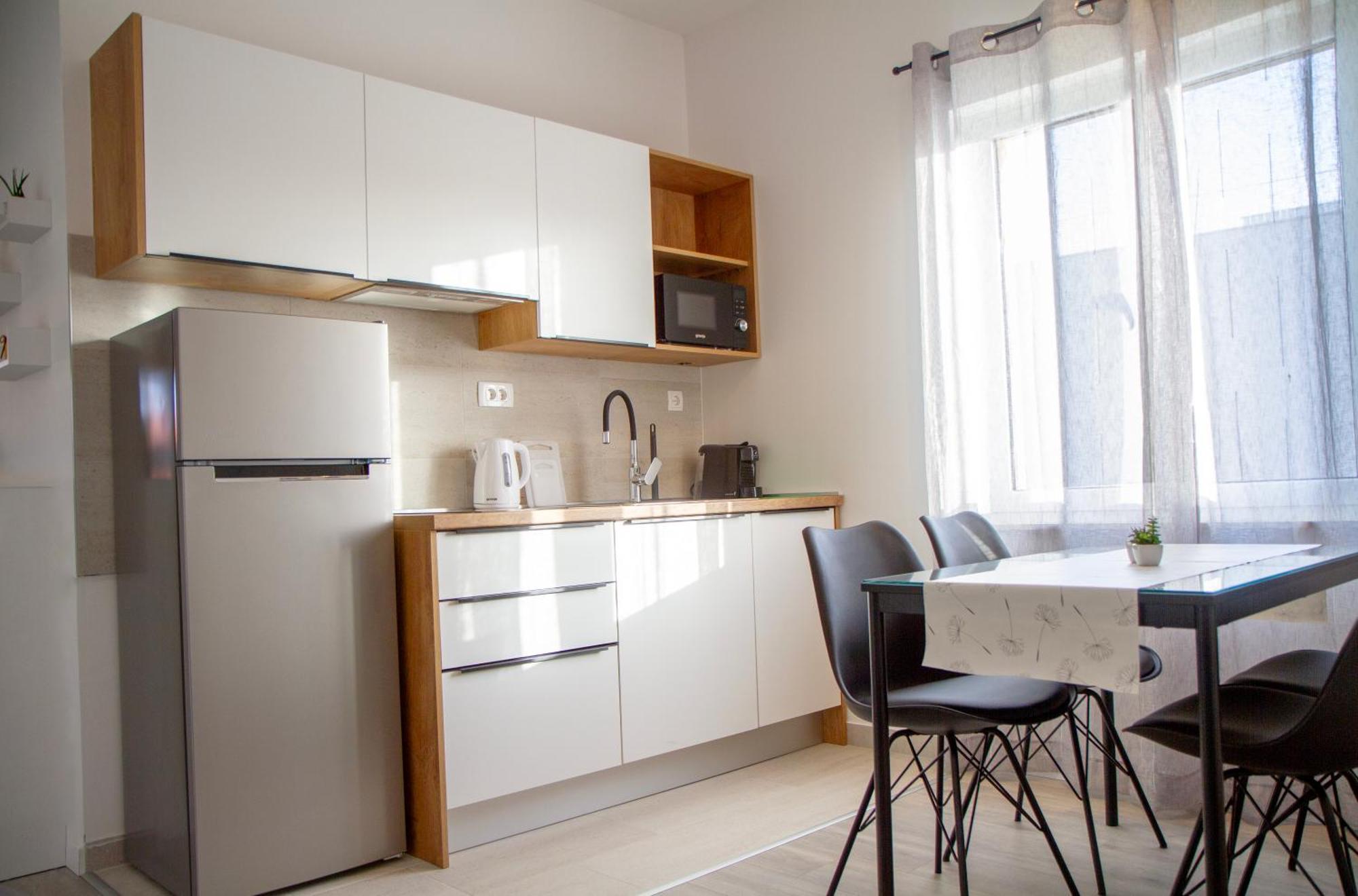 Seaside Gateway Apartment Kaštela Kültér fotó